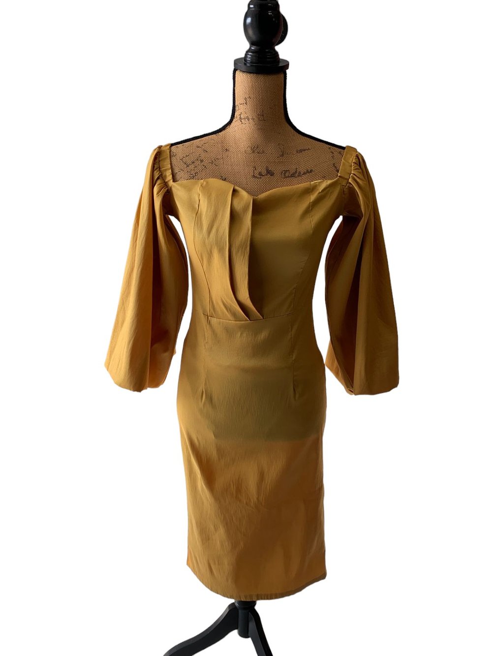 Yellow Off the Shoulder Dress by AOMEI