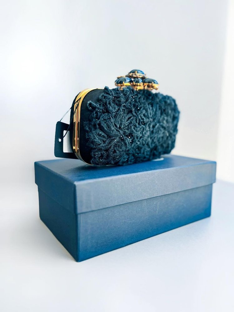 Black Oscar de la Renta Clutch